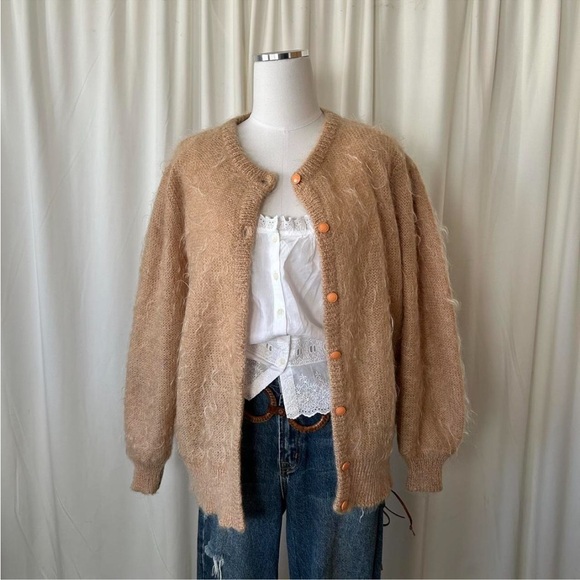 Vintage Madeleine Mohair blend button-up cardigan sweater Tan Medium. - Picture 6 of 10